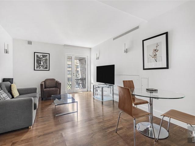 Flat for rent in Camden Town, East Marylebone