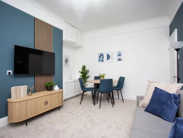 Flat for rent in Whickham, Tyne And Wear