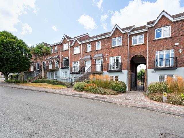 Apartment to rent in Dundrum, North Tipperary