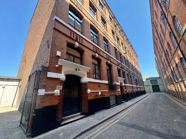 Flat for rent in St Matthew's, Old Wharf