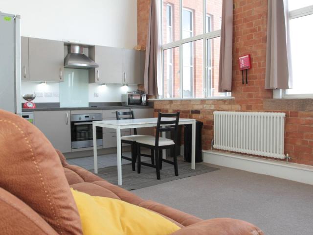 Flat for rent in Knighton Fields, Leicester
