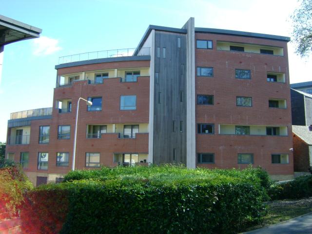 Flat for rent in The Haulgh, Lee Bank