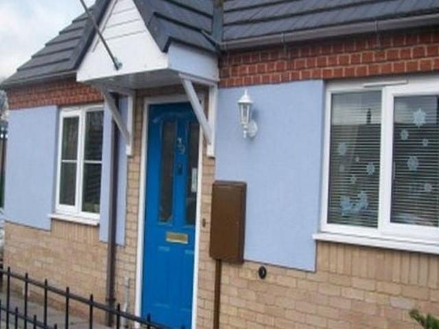 Flat for rent in Camp Hill