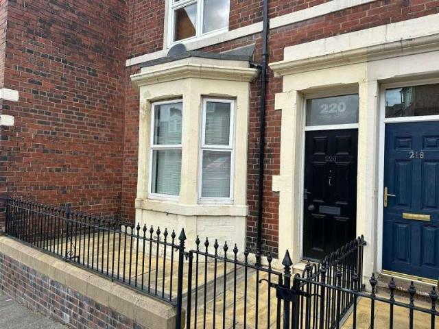 Flat for rent in Bensham, Tyne And Wear