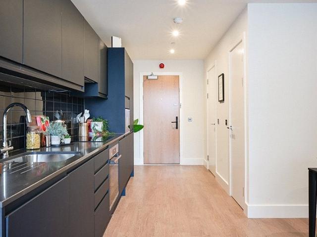 Flat for rent in Holbeck, West Yorkshire