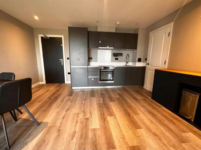 Flat for rent in Holbeck, Leeds