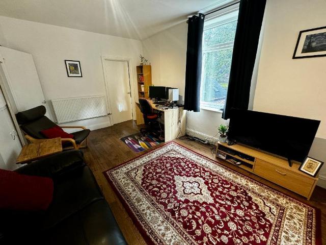 Flat for rent in Georgia, Greater Manchester