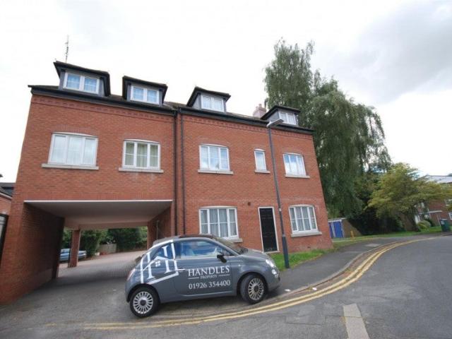 Flat for rent in Green Close, Warwickshire