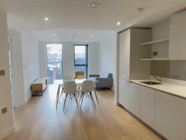 Flat for rent in City Centre, Georgia