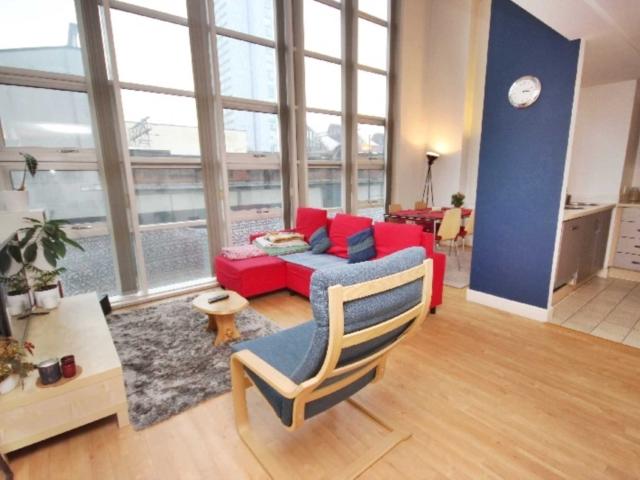 Flat for rent in City Centre, Georgia