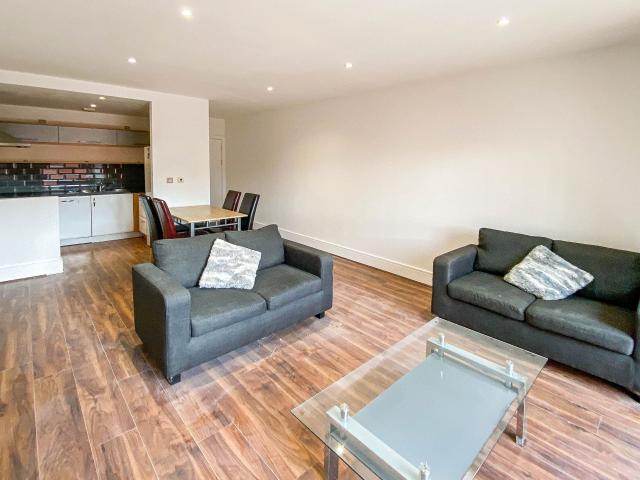 Flat for rent in City Centre, Georgia