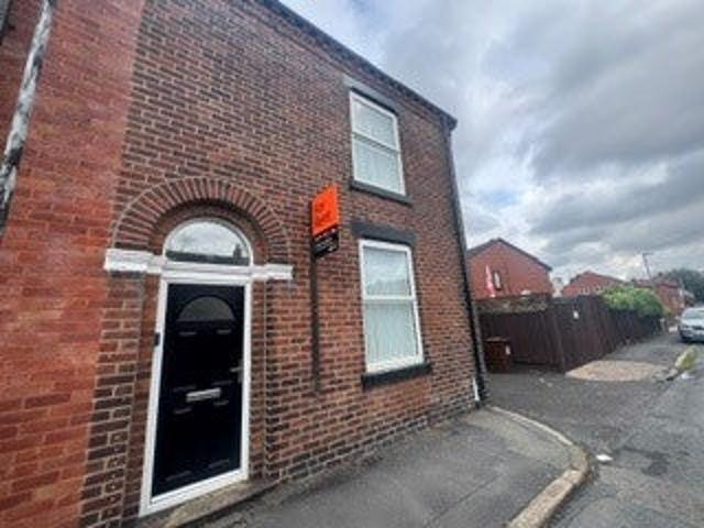 Flat for rent in Leigh, Wigan