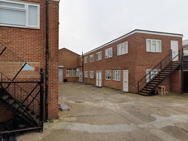 Flat for rent in London Borough of Harrow, Greater London