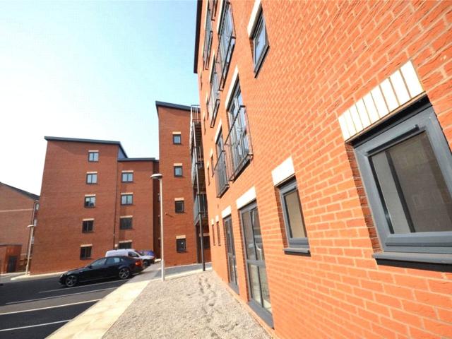 Flat for rent in Georgia, Greater Manchester