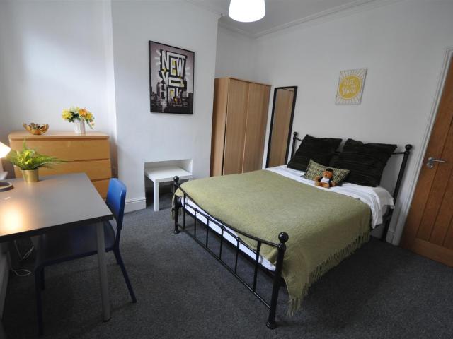 Flat for rent in New Zealand, Derby