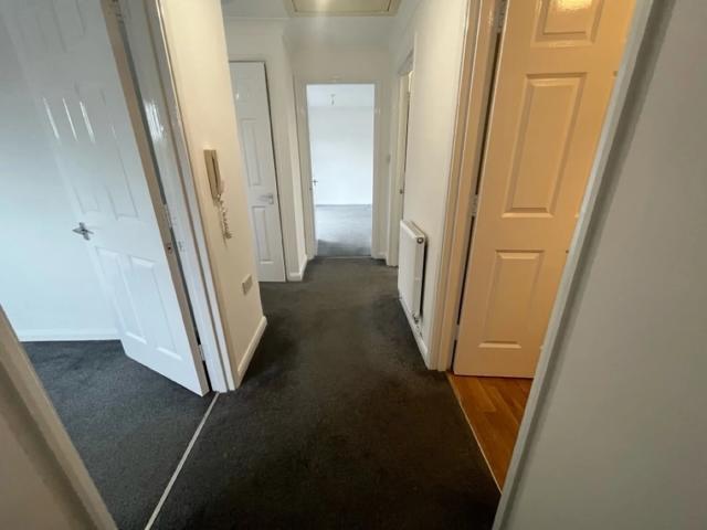 Flat for rent in Hedge End, Helford