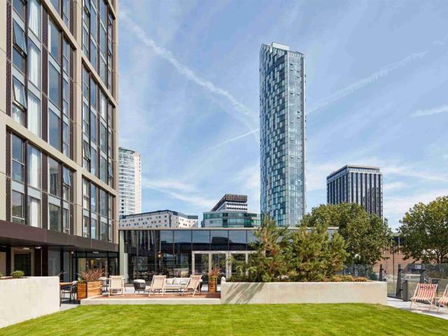 Flat for rent in Pride Quarter, Liverpool