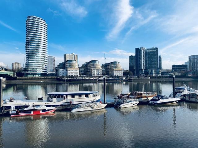Flat for rent in Sands End, Greater London