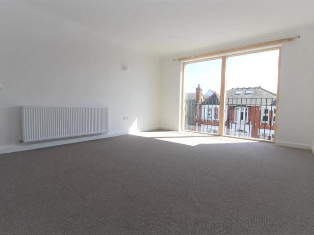 Flat for rent in Greater London