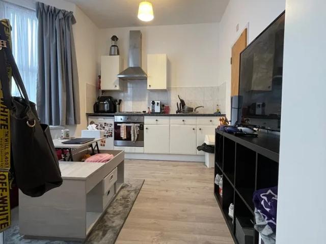 Flat for rent in Noel Park, Greater London