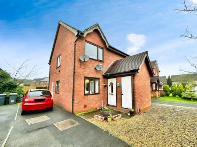 Flat for rent in Muxton, Telford