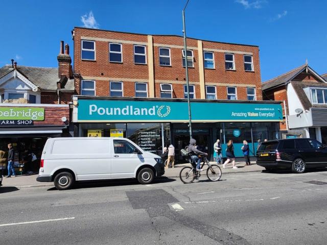 Flat for rent in Talbot Village, Bournemouth