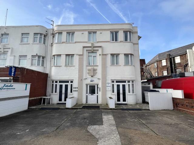 Flat for rent in Squires Gate, Blackpool