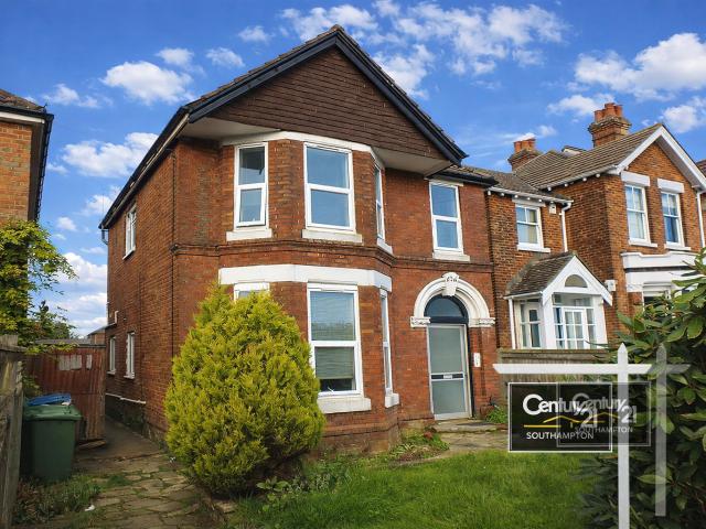 Flat for rent in Hollybrook, City Of Southampton