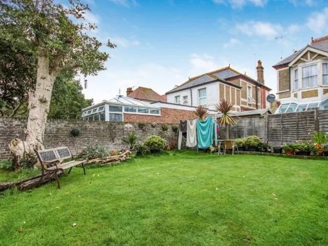 Flat for rent in West Worthing, Worthing