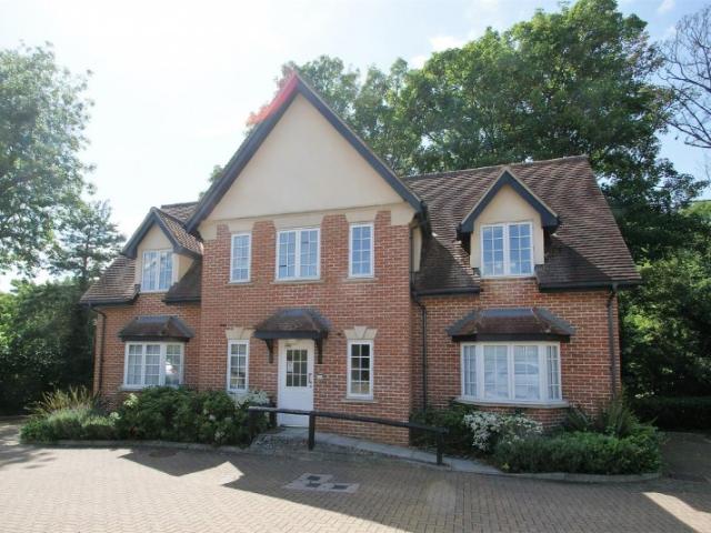 Apartment for rent in Bentfield, Duton Hill