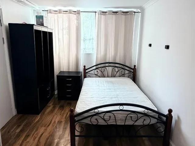 Flat for rent in Edmonton, Greater London