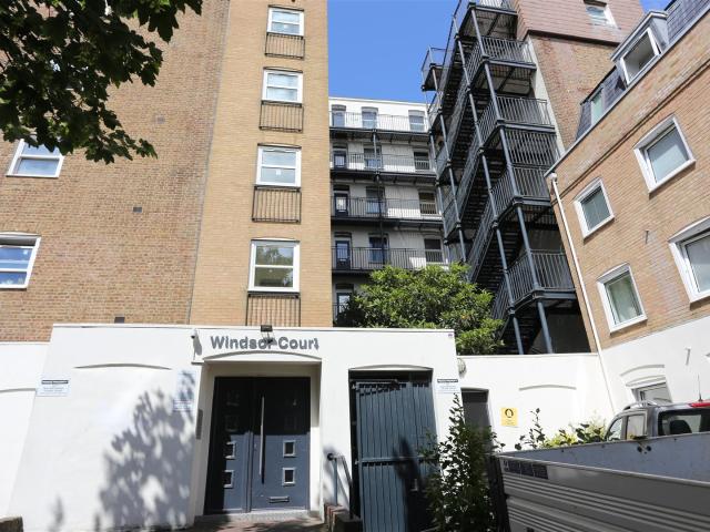 Flat for rent in Round Hill, Brighton & Hove