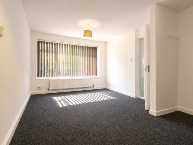 Flat for rent in Spon End, West Midlands