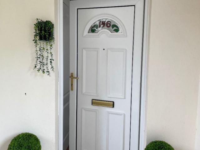 Flat for rent in Long Calderwood, Barassie