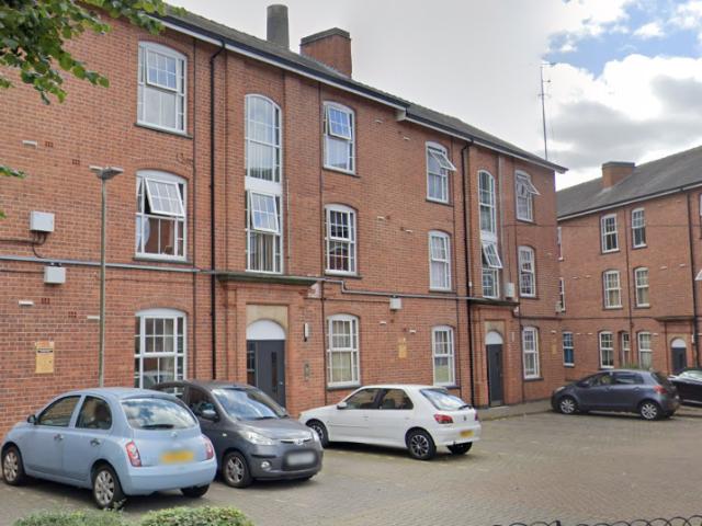 Flat for rent in Bede Island, Old Wharf