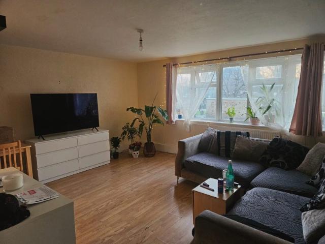 Flat for rent in Noel Park, Greater London