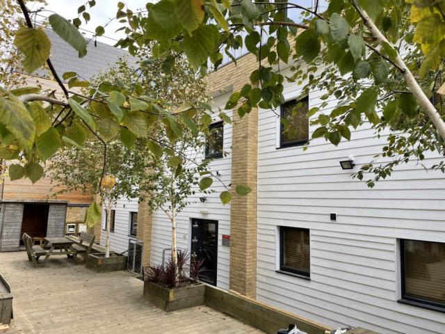 Flat for rent in Winnall, Hampshire