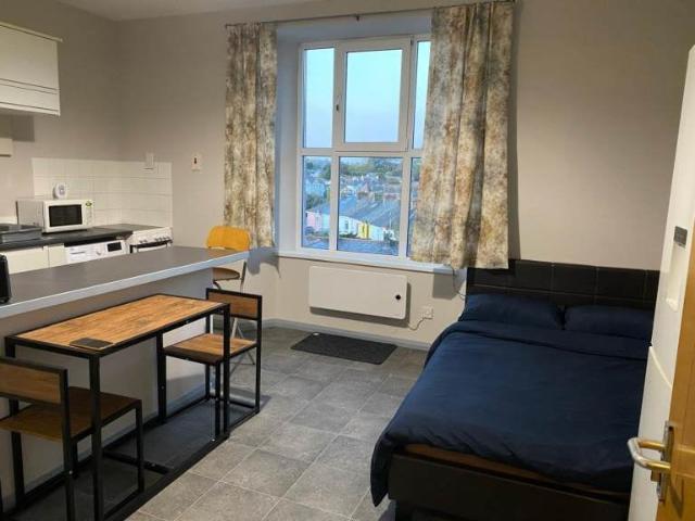 Flat for rent in Oldway, Livermead