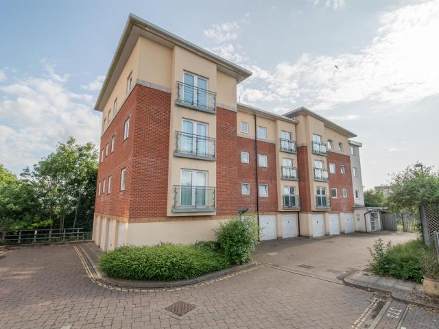 Apartment for rent in Priest Down, Hampshire