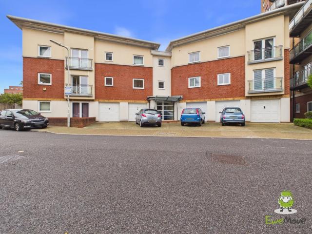 Flat for rent in Brookvale, Basingstoke and Deane