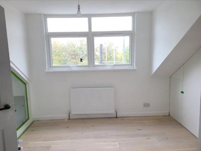 Flat for rent in London Borough of Lewisham, Greater London