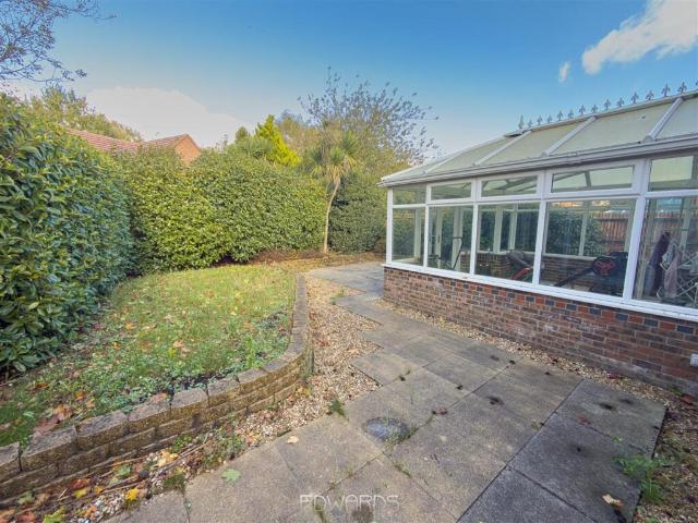 Flat for rent in Longham, Ferndown