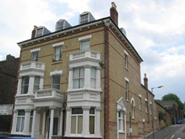 Flat for rent in Nunhead, Greater London