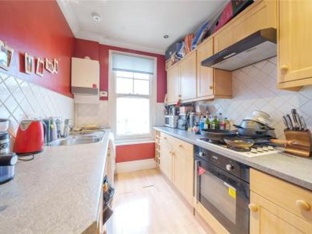 Flat for rent in Winchmore Hill, Greater London