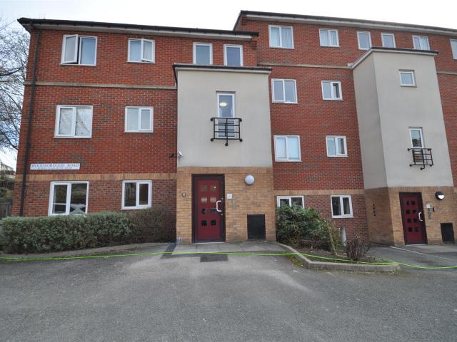 Flat for rent in Haddon, East Midlands