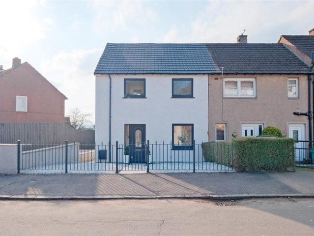 Flat for rent in Airdrie, Scotland
