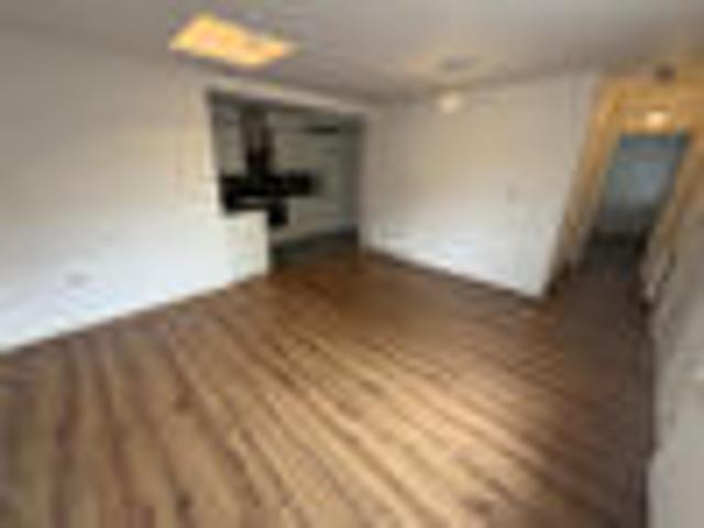 Flat for rent in Brunswick Park, Greater London