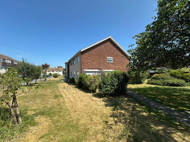 Flat for rent in Birchington, Acol