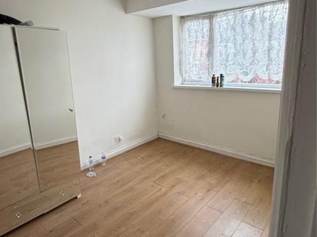 Flat for rent in Georgia, Greater Manchester