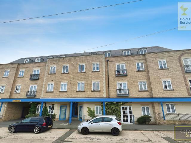 Flat for rent in Wickford